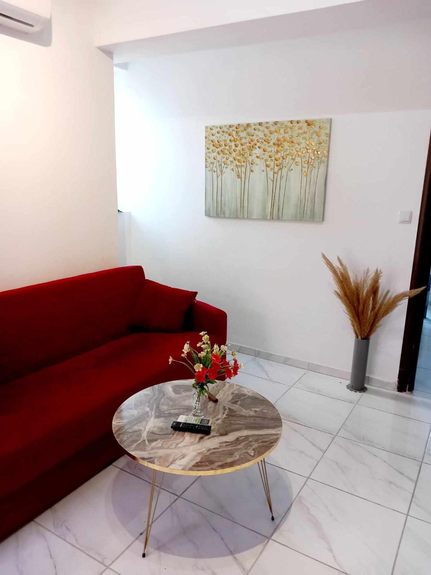 4T Apartments 아르고스톨리온 외부 사진