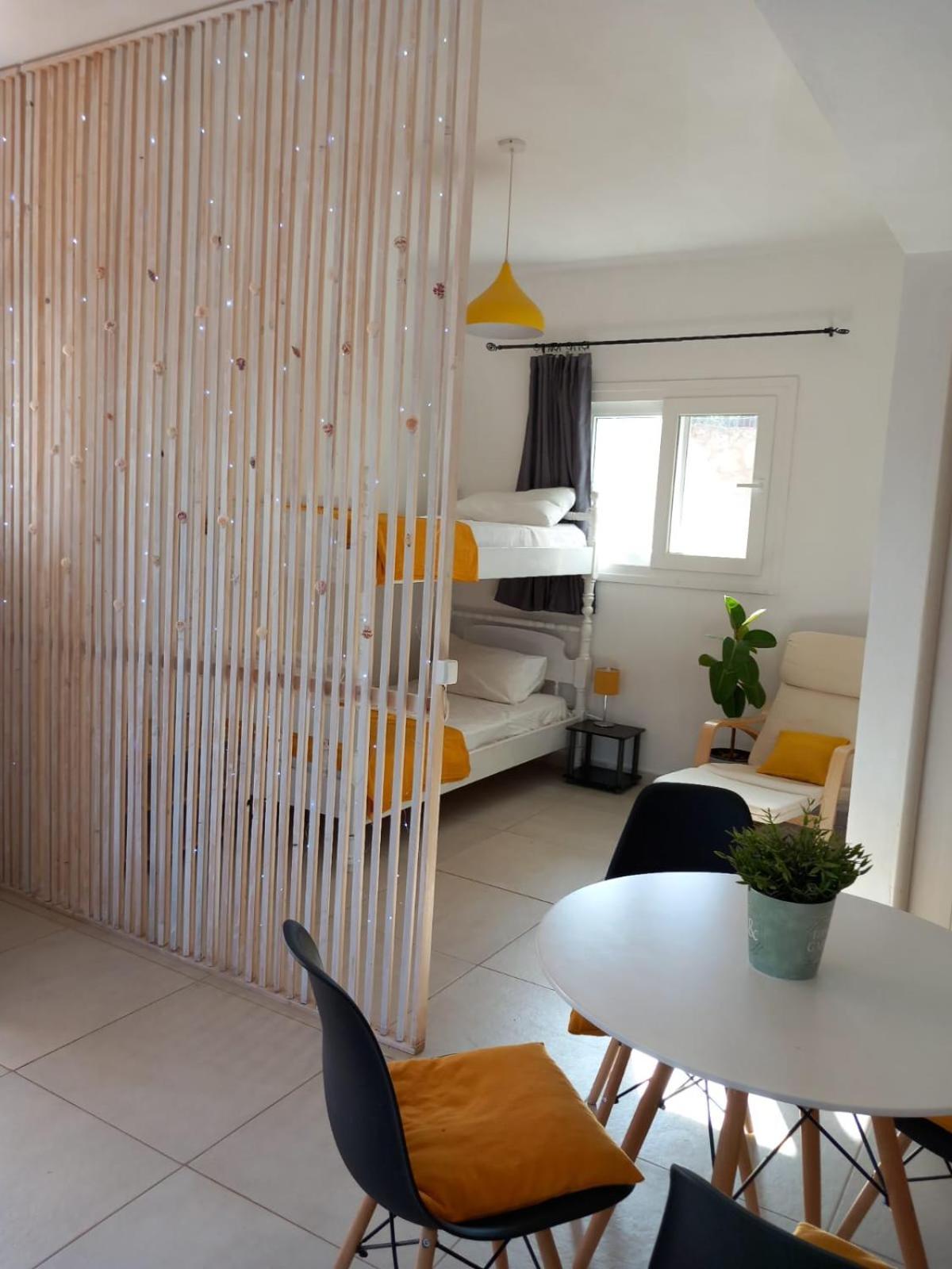 4T Apartments 아르고스톨리온 외부 사진