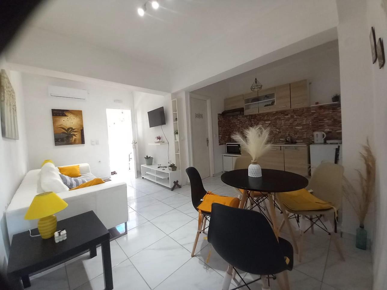 4T Apartments 아르고스톨리온 외부 사진